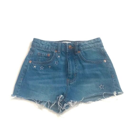 H&M Loves Coachella Daydreamer Shorts - Picture 2 of 8